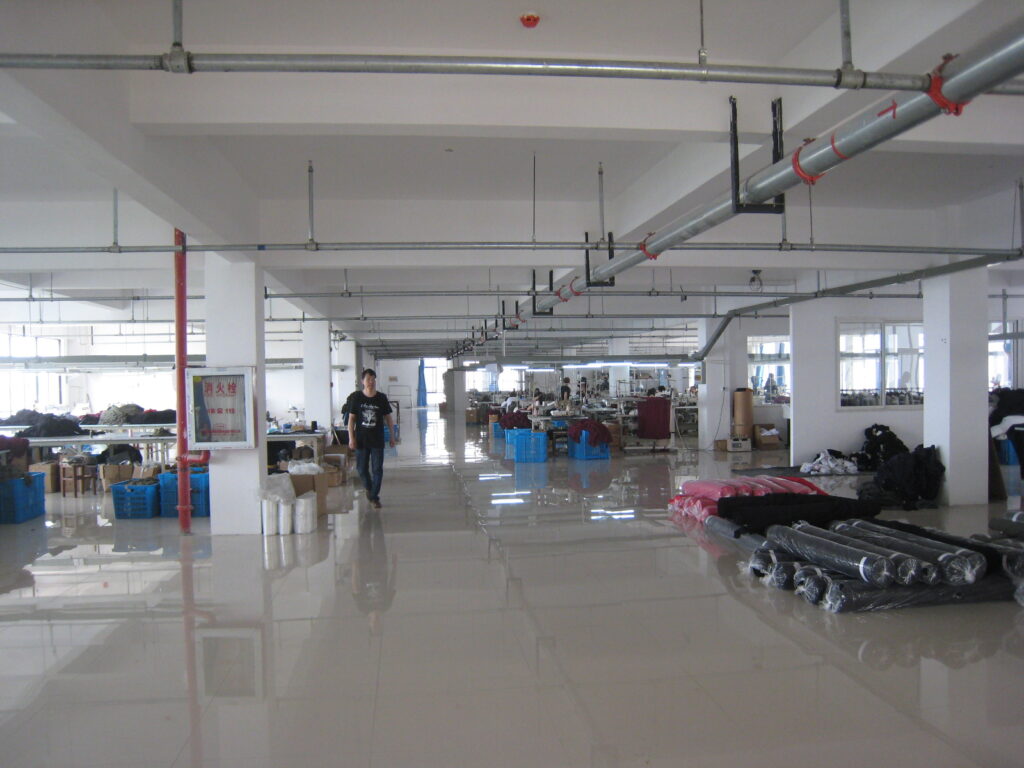 24-Chinese-garment-factory.JPG | terao-f